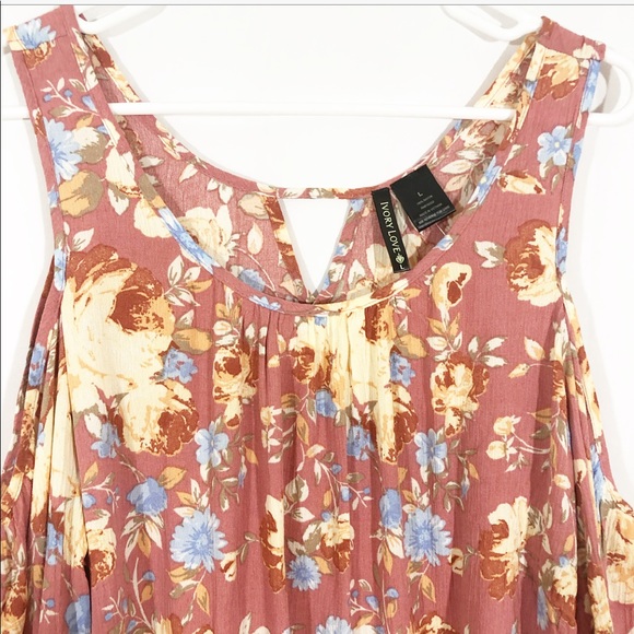 IVORY LOVE PEACH FLORAL COLD SHOULDER TOP - Picture 2 of 7